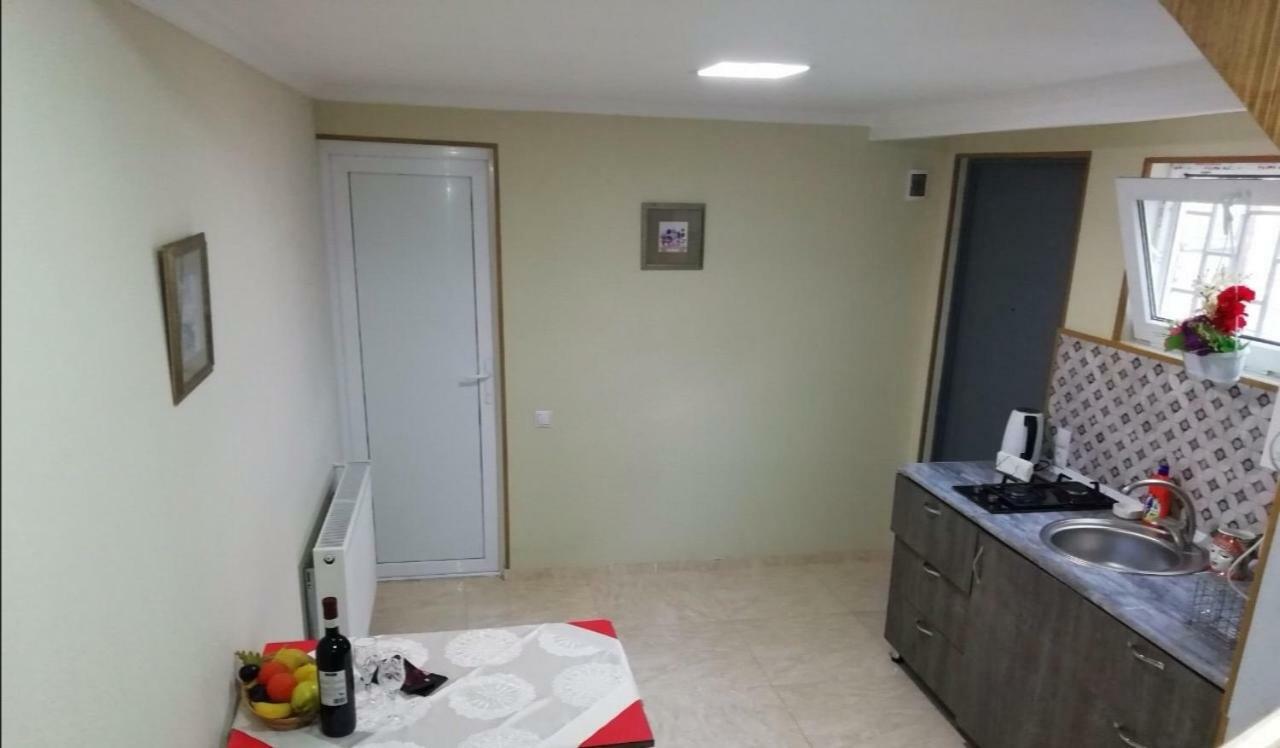 Guliko'S Apartment In 트빌리시 외부 사진